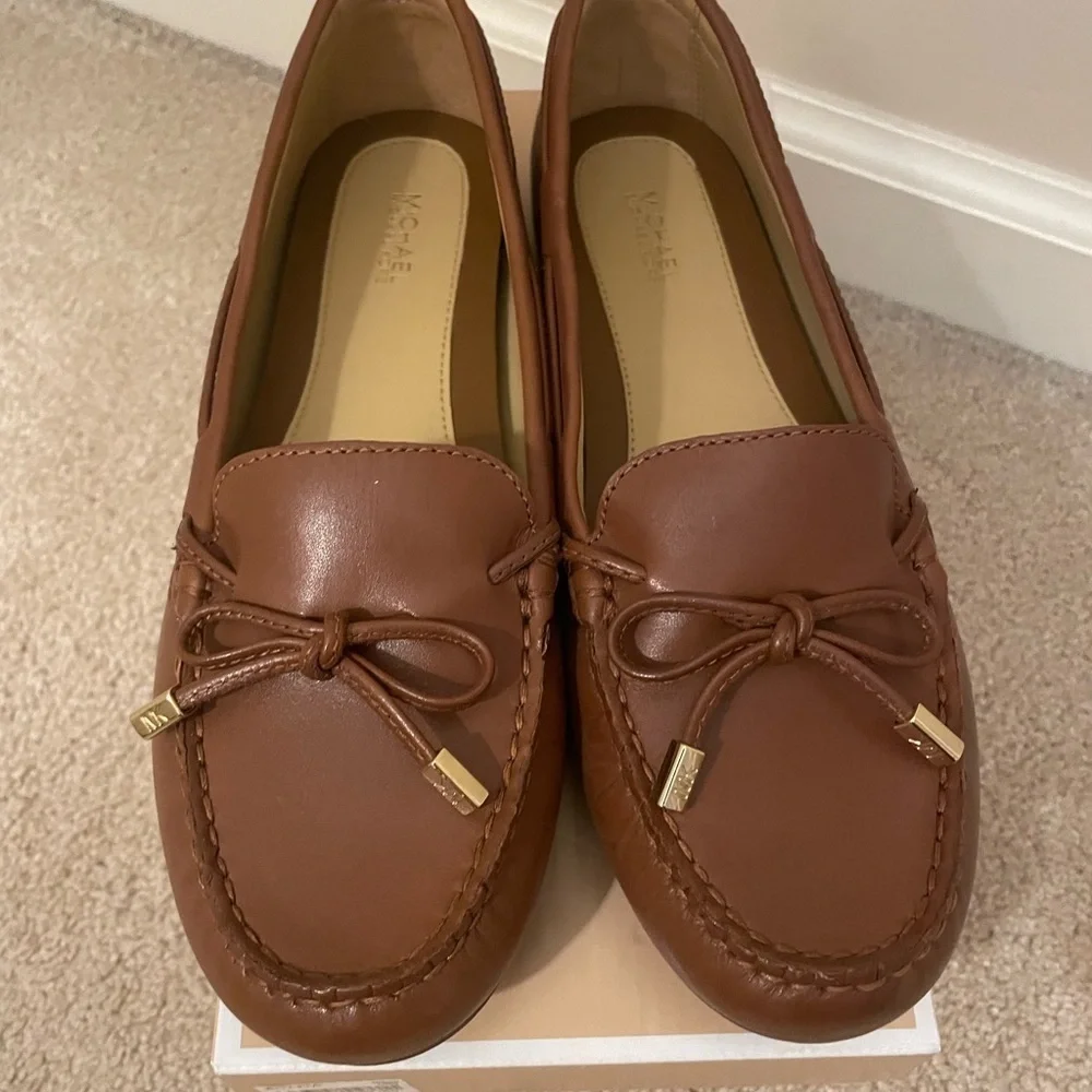 Michael Kors Juliette Loafer Size 8